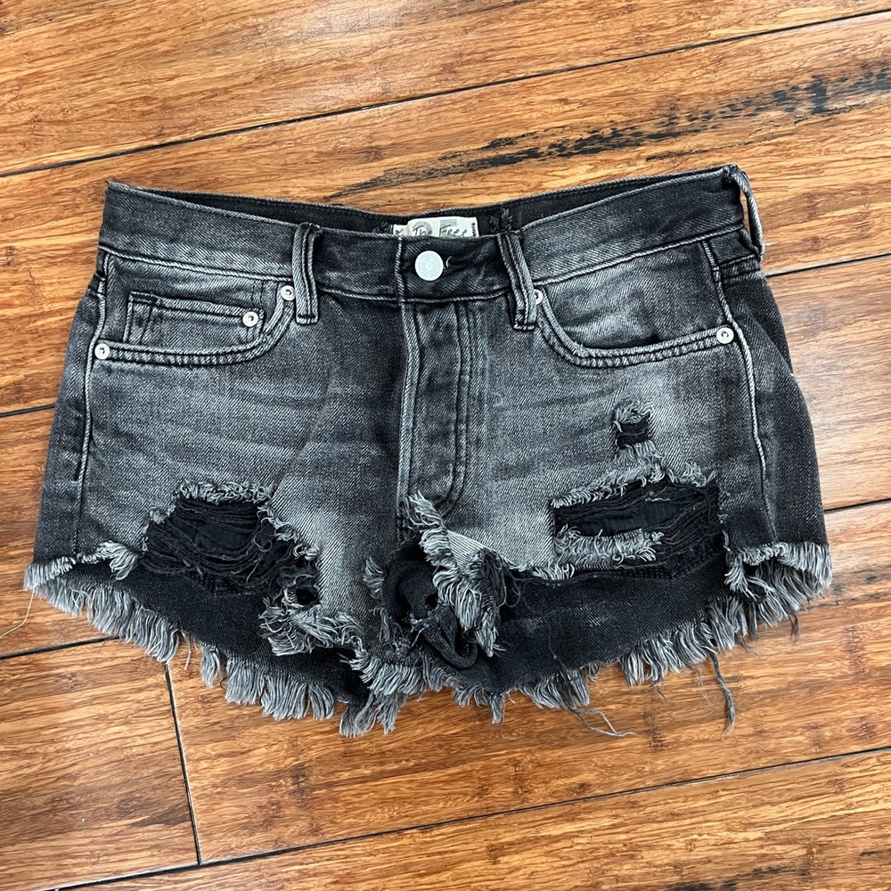 FREE PEOPLE Jean Shorts